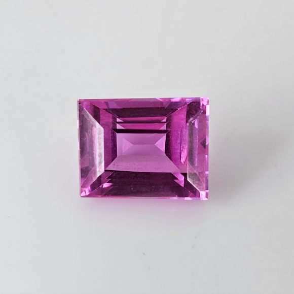 Independent Jewelry - Brilliant Certified Pink Spinel Gemstone 11.50ct